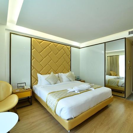 The President Hotel, Kumarapark بنغالور المظهر الخارجي الصورة