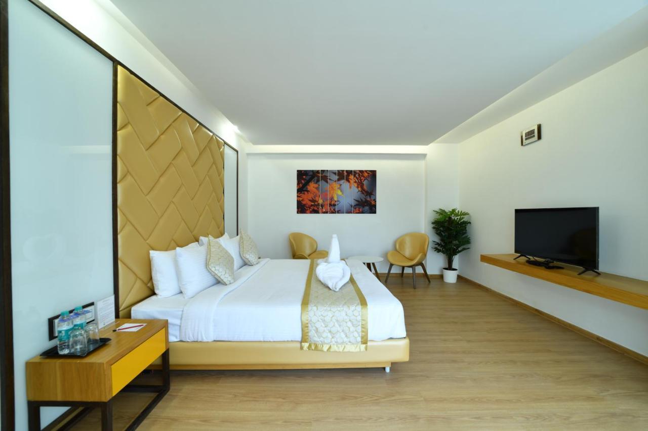 The President Hotel, Kumarapark بنغالور المظهر الخارجي الصورة